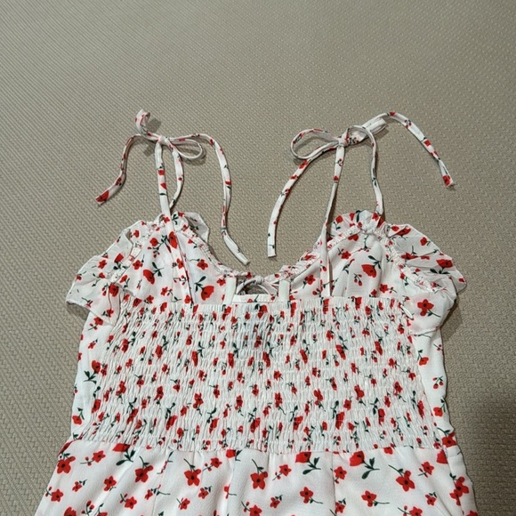 Polly Cute Dress - Picture 8 of 14